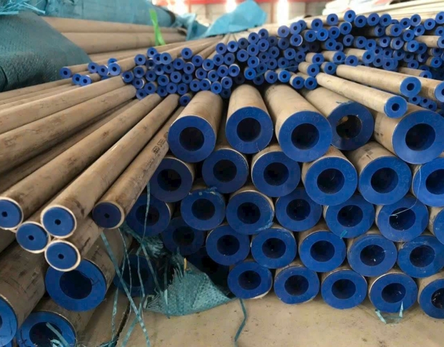 MUA ỐNG ĐÚC INOX CÔNG NGHIỆP 304 CHẤT LƯỢNG CAO CẦN LƯU Ý GÌ ?