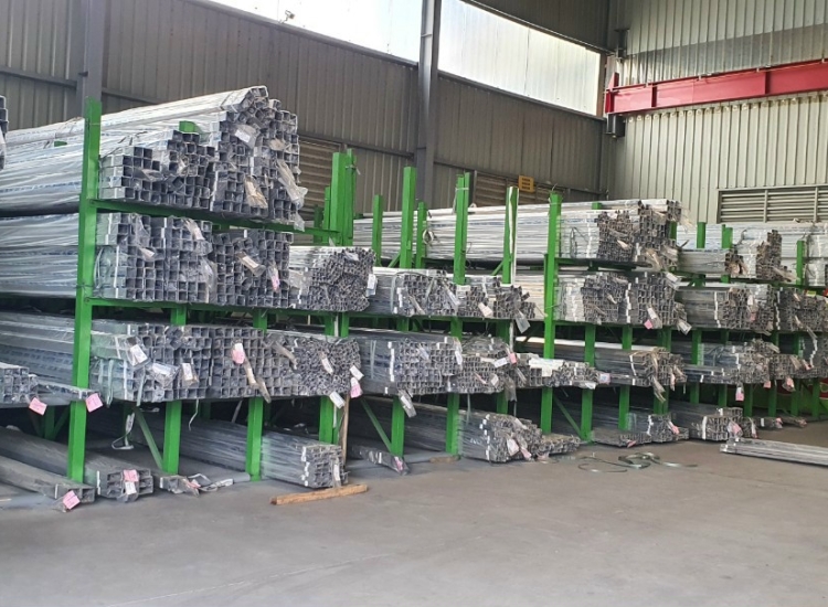 ỐNG HỘP INOX TRANG TRÍ 201