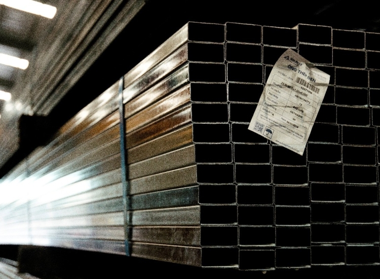 THÉP HỘP MẠ KẼM ( VUÔNG+CHỮ NHẬT) HÒA PHÁT,HOA SEN, VINA ONE, NAM KIM... GIÁ TỐT NHẤT,BÁO GIÁ MỚI NHẤT 