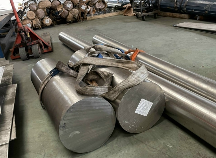 LÁP TRÒN ĐẶC 304- PHI 63|STAINLESS STEEL 304 ROUND BAR , Diameter 63mm