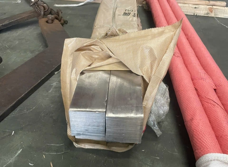 GIA CÔNG INOX CHẶT CHẤN CẮT LASER THEO YÊU CẦU