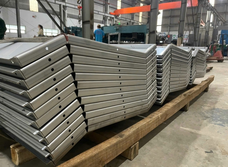 GIA CÔNG INOX LASER CHI TIẾT