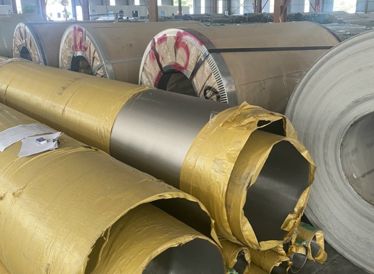 ỐNG ĐÚC INOX DN 900- PHI 914  ĐỘ DÀY SCH 10,SCH 40,SCH 80,XXS