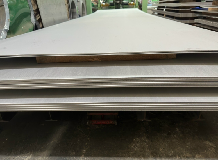 TẤM INOX 304 DÀY 6.0MM/2B