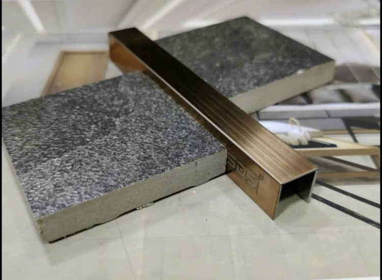  NẸP TRANG TRÍ CHỮ U- INOX MÀU