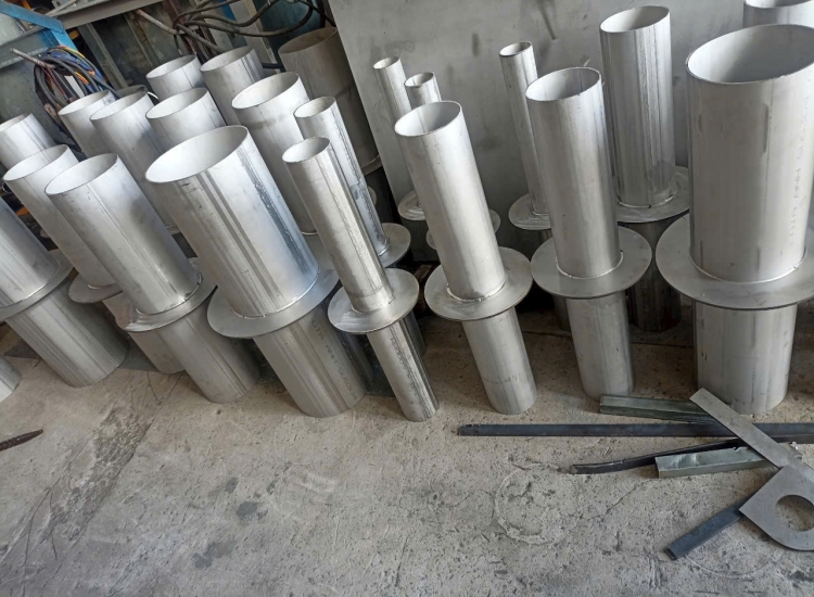 ỐNG CHỜ INOX, Stainless Steel Sleeves, Ống chờ xuyên sàn inox - xuyên tường