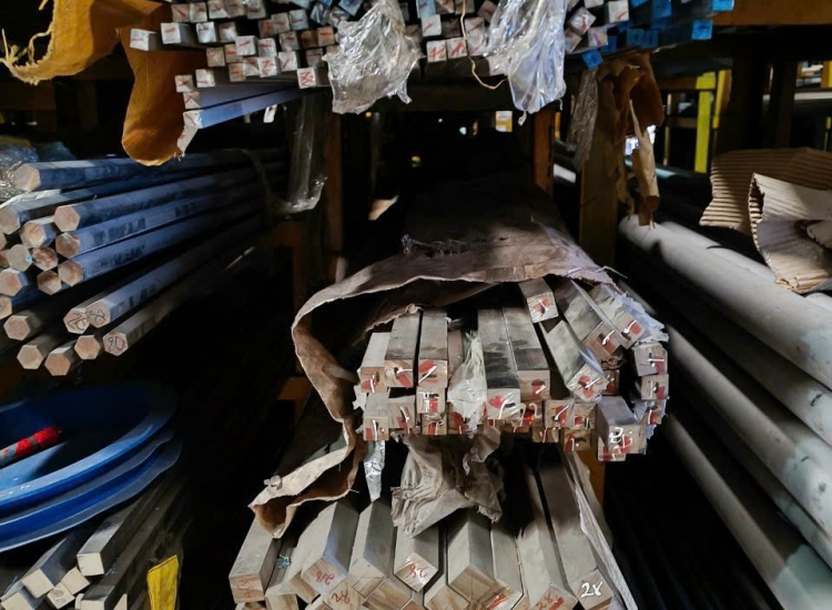 THANH LÁP VUÔNG ĐẶC INOX 304|316 - 24 x 24|Stainless Steel Square Bar 24 x 24 - 304|316