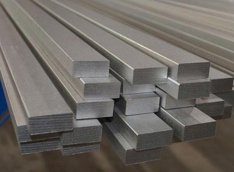 THANH LA ĐÚC 304 SỌC XƯỚC : 30 x 8.0 x 4000/6000MM/HL- LẬP LÀ INOX - Stainless Steel Flat Bar